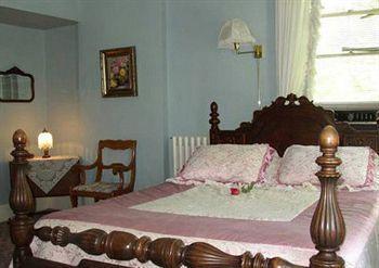 River Rose Inn Bed And Breakfa Elizabethtown Exteriör bild
